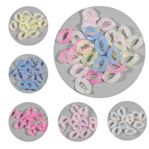 Colorful macaron acrylic chain links for DIY jewelry making in a circular layout