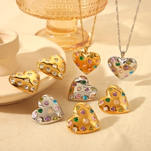 18k gold plated stainless steel jewelry set with colorful heart zircon pendants