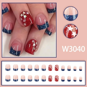 Selbstklebende Fingernägel Set mit Sternen und rot-blauem Glitzer für den Unabhängigkeitstag