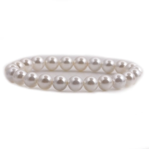 Élégant bracelet en perles de style coréen pour femme avec une finition blanc crème