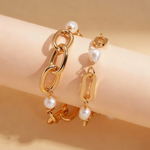 18k gold plated chain bracelet with faux pearls in an elegant vintage aesthetic