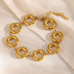 Round Ring Interlocking Bracelet 18K Gold Plated Stainless Steel Geometric Retro Minimalist Fashion Jewelry For Women