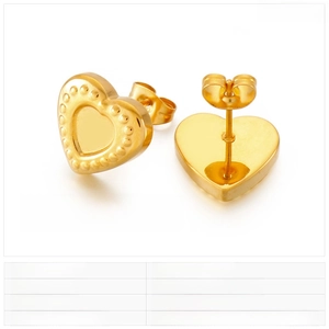 Macro shot of gold heart-shaped stainless steel earring showing 13x12mm dimensions