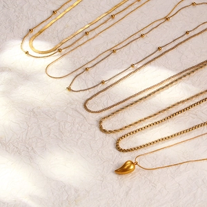Collier Chaîne Figaro Corde Serpent Boîte Acier Inoxydable Plaqué Or 18K Bijoux De Mode Imperméables Pour Femmes