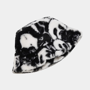 Chapeau bob en peluche à motif panda noir et blanc en fausse fourrure pour l'hiver