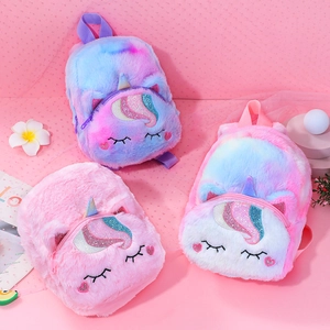 Plüsch Einhorn Rucksäcke für Mädchen in Rosa und Pastellfarben mit Pailletten-Hörnern