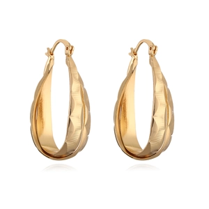 Orecchini a cerchio geometrici minimalisti placcati in oro con finitura diamantata strutturata