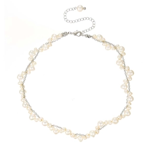 Elegante collana a due strati con perle d'acqua dolce naturali e catena in metallo argento