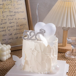 Romantic cake decoration set with 520 toppers, white butterflies and pearl bubble balls