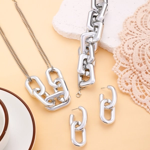 Set di gioielli a catena spessa argento con collana bracciale e orecchini a cerchio