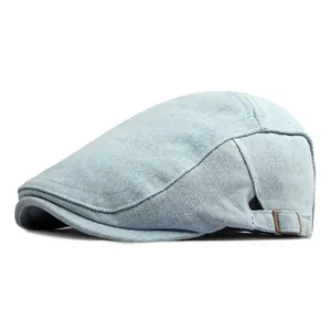 Klassische hellblaue Denim-Schirmmütze mit verstellbarer Messingschnalle für Damen und Herren
