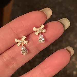 Orecchini A Lobo Con Fiocco In Lega Con Perla Artificial E Zircone A Goccia D'acqua Gioielli Eleganti Vintage Da Donna