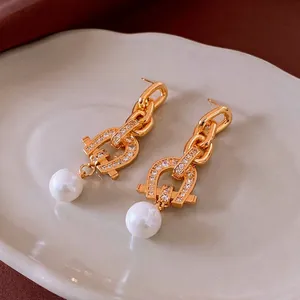 Vintage golden long tassel earrings with horseshoe zircon and pearls for luxury women fashion