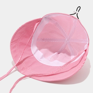 Pink and white striped quick-dry sun hat with adjustable drawstring and windproof strap
