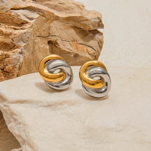 Klassische zweifarbige ineinandergreifende Creolen aus 18 Karat Gold und Silber