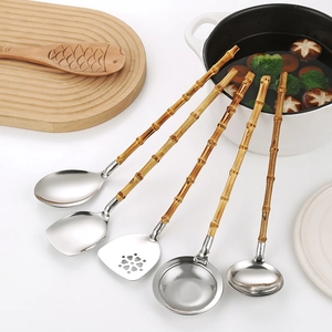 5-piece 304 stainless steel kitchen utensil set with natural bamboo handles on white desk