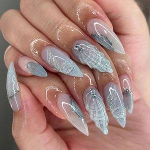 Almond Shape Press On Nails With 3D Shell Texture Blue White Gradient Glitter And Rhinestone Elegant Artificial Fingernails