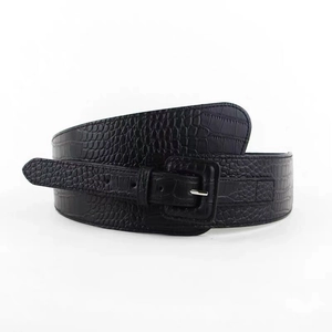 Wide black crocodile texture elastic waist belt with square buckle for coats and dresses