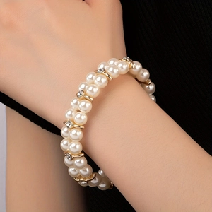 Elegant Multilayer Faux Artificial Pearl Bracelet For Women With Gold Alloy Rhinestone Spacers Vintage French Style Elastic Jewelry