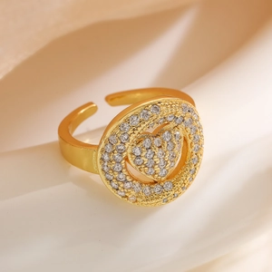 Chic gold-plated adjustable heart ring with pavé zircons for a luxury look