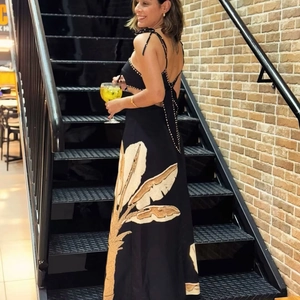 Sexy backless Hawaiian floral maxi dress with tropical palm leaf print for beach vacations
