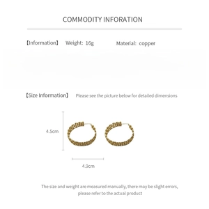Detailed technical specification card for wide C-shape gold copper hoop earrings with sizes