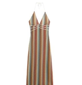 Detail of V-neck crochet maxi dress with colorful wave pattern and halter neck ties