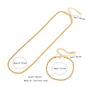 Detailed size specifications for gold stainless steel heart necklace and bracelet set