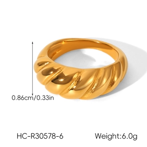 Detailed view of croissant style stainless steel ring showing 0.86cm width and 6.0g weight