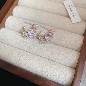 Elegant 925 silver stud earrings featuring lavender zircon squares and delicate round pearls