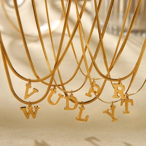 Minimalist Stainless Steel 26 Initial Letter Necklace For Women Gold Plated Snake Chain A-Z Alphabet Pendant Fashion Jewelry Gift