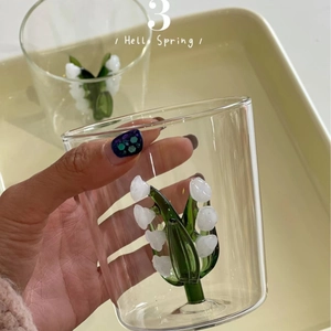 Clear High Borosilicate Glass Cup With Internal Lily Of The Valley Sunflower Figurine Transparent Drinking Tumbler