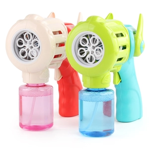 Pistola sparabolle automatica a 5 fori per bambini nei colori bianco crema e verde chiaro