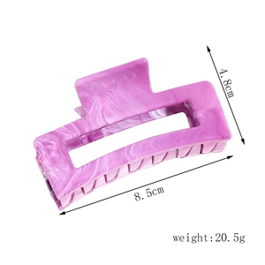 Detailed view of purple marble ink floral claw clip with measurements 8.5cm and 20.5g