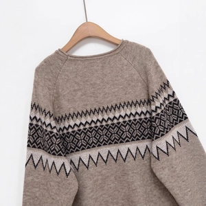 Women's crewneck long sleeve knit sweater with Nordic geometric jacquard pattern