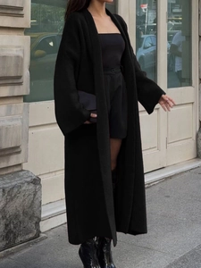 Manteau long en maille noire pour femme style trench chic pour l'automne et l'hiver