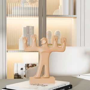 Sculpture décorative abstraite à quatre mains en beige mat pour décoration d'intérieur