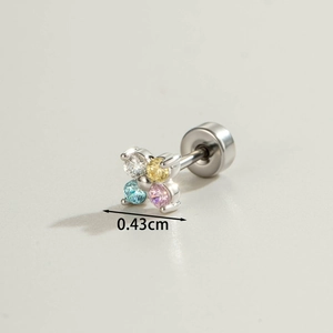 Exquisite four-leaf clover ear stud with multi-colored cubic zirconia in a silver finish