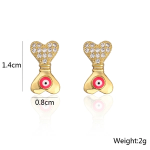 Detailed view of 18K gold plated evil eye stud earrings with heart crystal and size data