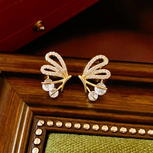 Elegant gold butterfly zircon stud earrings with sparkling stones and vintage French style