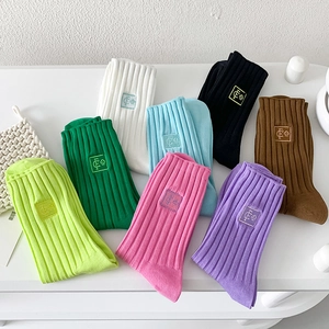 Chaussettes Mi Mollet Pour Femmes En Coton Côtelé Respirant Patch Logo Brodé Mode Coréenne Tendance Couleur Unie