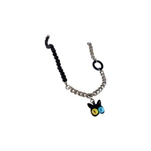 Y2K style acrylic cartoon cat chain necklace with black beads and silver metal links
