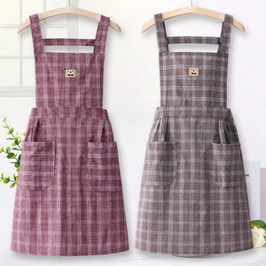 Cute plaid cotton aprons with bear embroidery and double pockets for home kitchen use