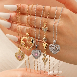 Collier À Pendentif Coeur Avec Chaîne En Acier Inoxydable Et Zircon En Cuivre Bijou De Mode Pour Femmes