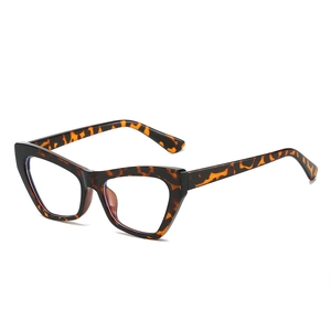 Retro leopard cat eye glasses frame for women with clear lenses and polished finish