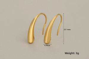 Detailed view of polished gold teardrop drop earrings with precise dimensions