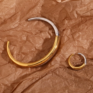 Minimalist two-tone crossover open bracelet and ring set in 18K gold-plated stainless steel