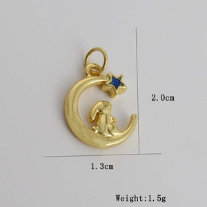 Détail du pendentif lune lapin plaqué or 18 carats avec dimensions et poids précis