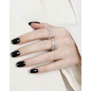 S925 sterling silver couple ring with feather texture and shimmering zircon stones