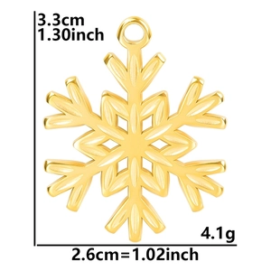 Detailed size view of snowflake pendant in 18k gold plating with weight and dimensions